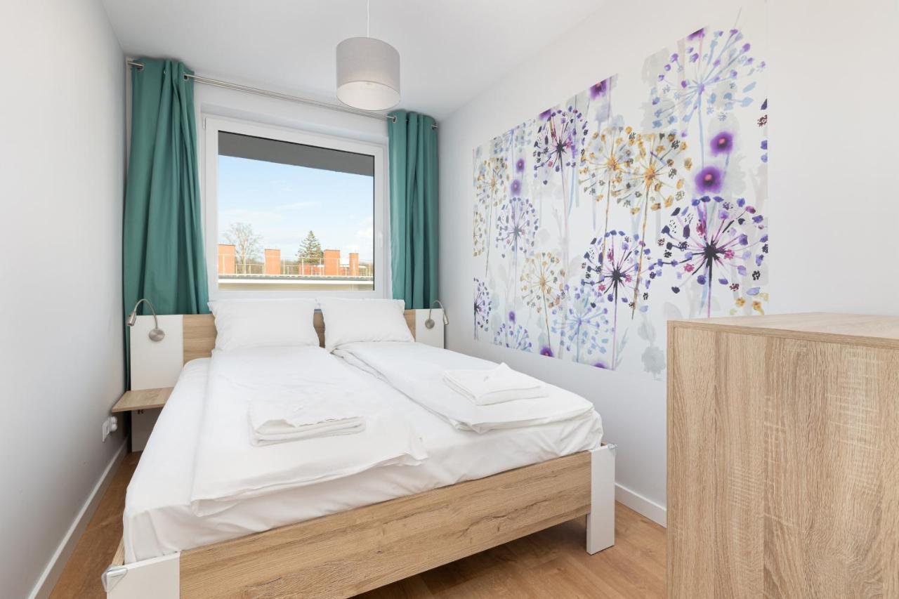 Apartment Klifowa Resort With Spa, Fitness & Kids Room By Noclegi Renters Rewal Exteriör bild