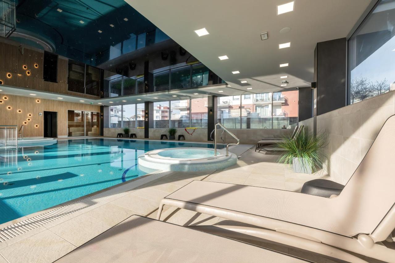 Apartment Klifowa Resort With Spa, Fitness & Kids Room By Noclegi Renters Rewal Exteriör bild
