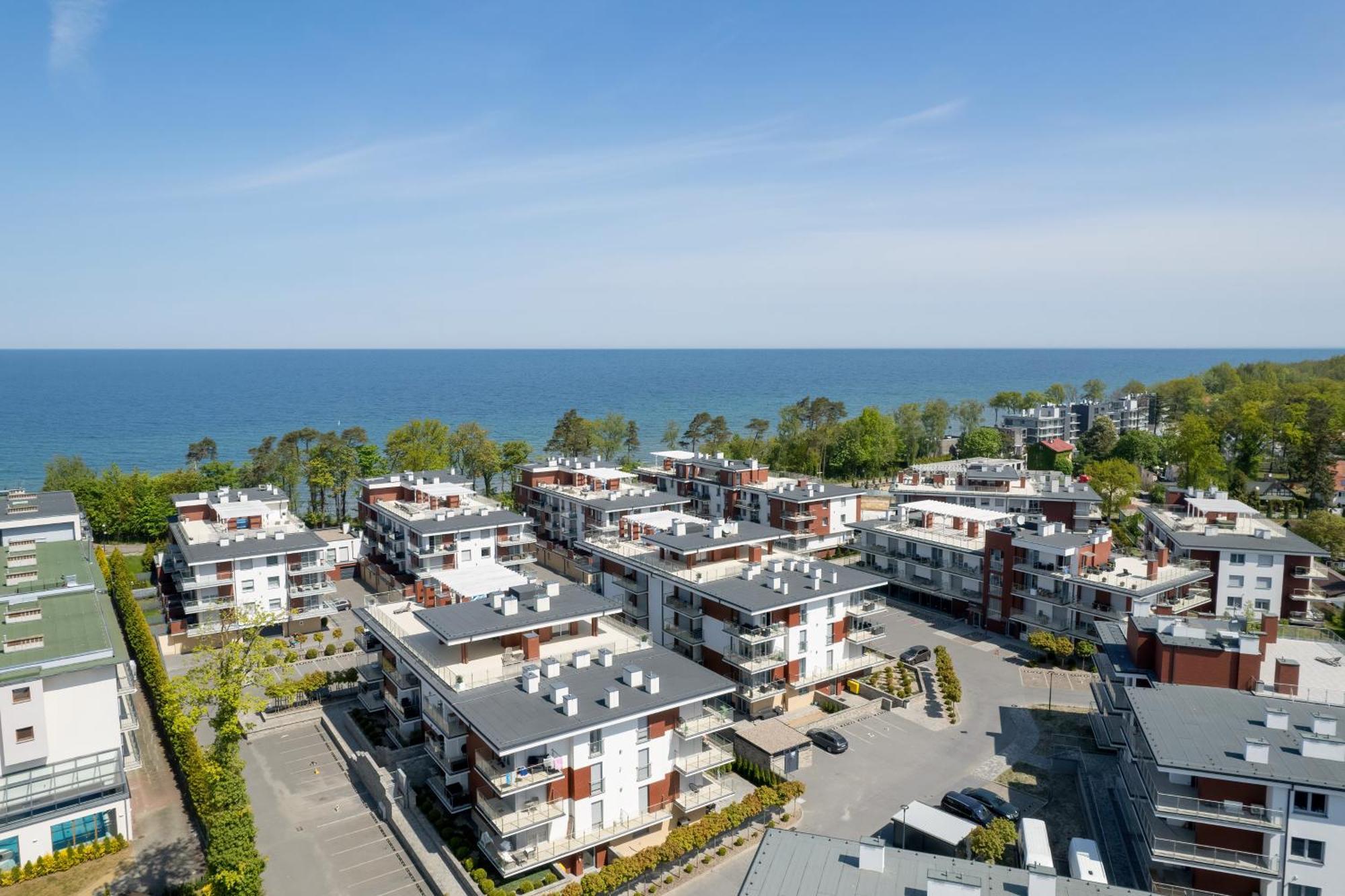 Apartment Klifowa Resort With Spa, Fitness & Kids Room By Noclegi Renters Rewal Exteriör bild